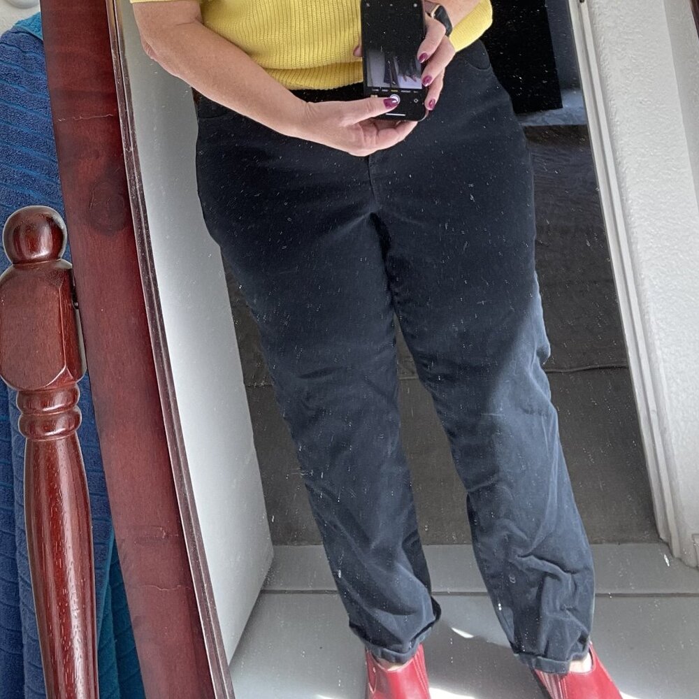 Black Amanda jeans. Gloria Vanderbilt. Size 16w